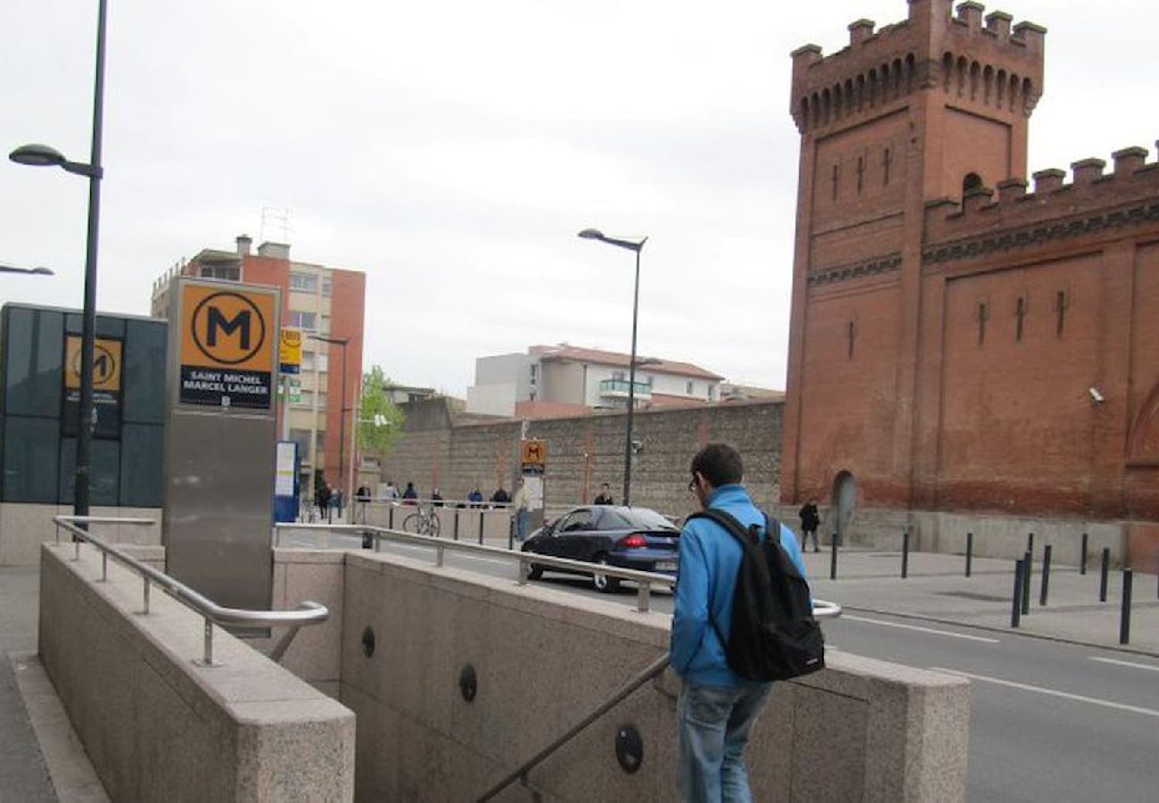 Studio in Toulouse - BEETHOVEN · St-Michel -Métro/Tram - Stadium