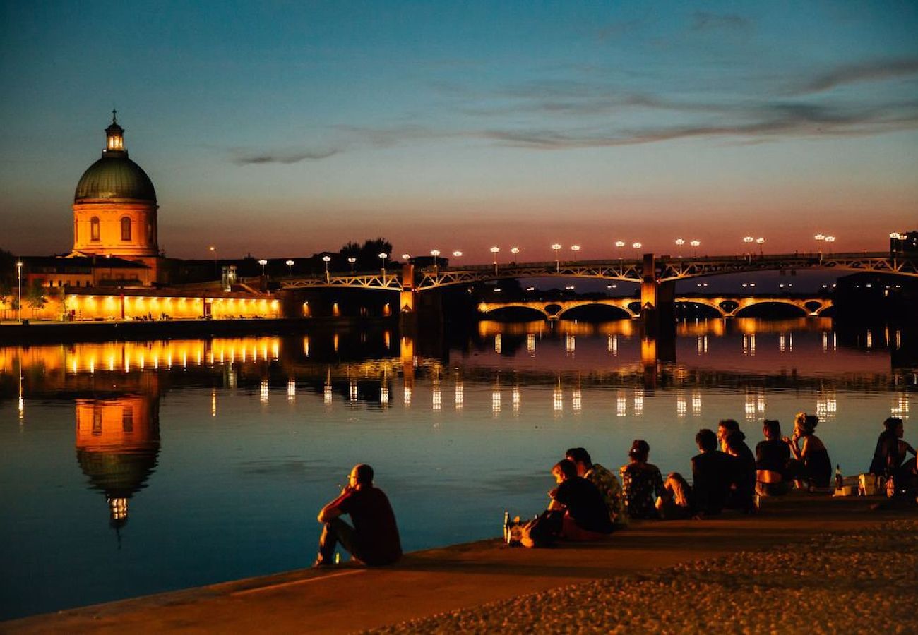 Studio in Toulouse - ST ROME - A 2 pas du Capitole - Métro