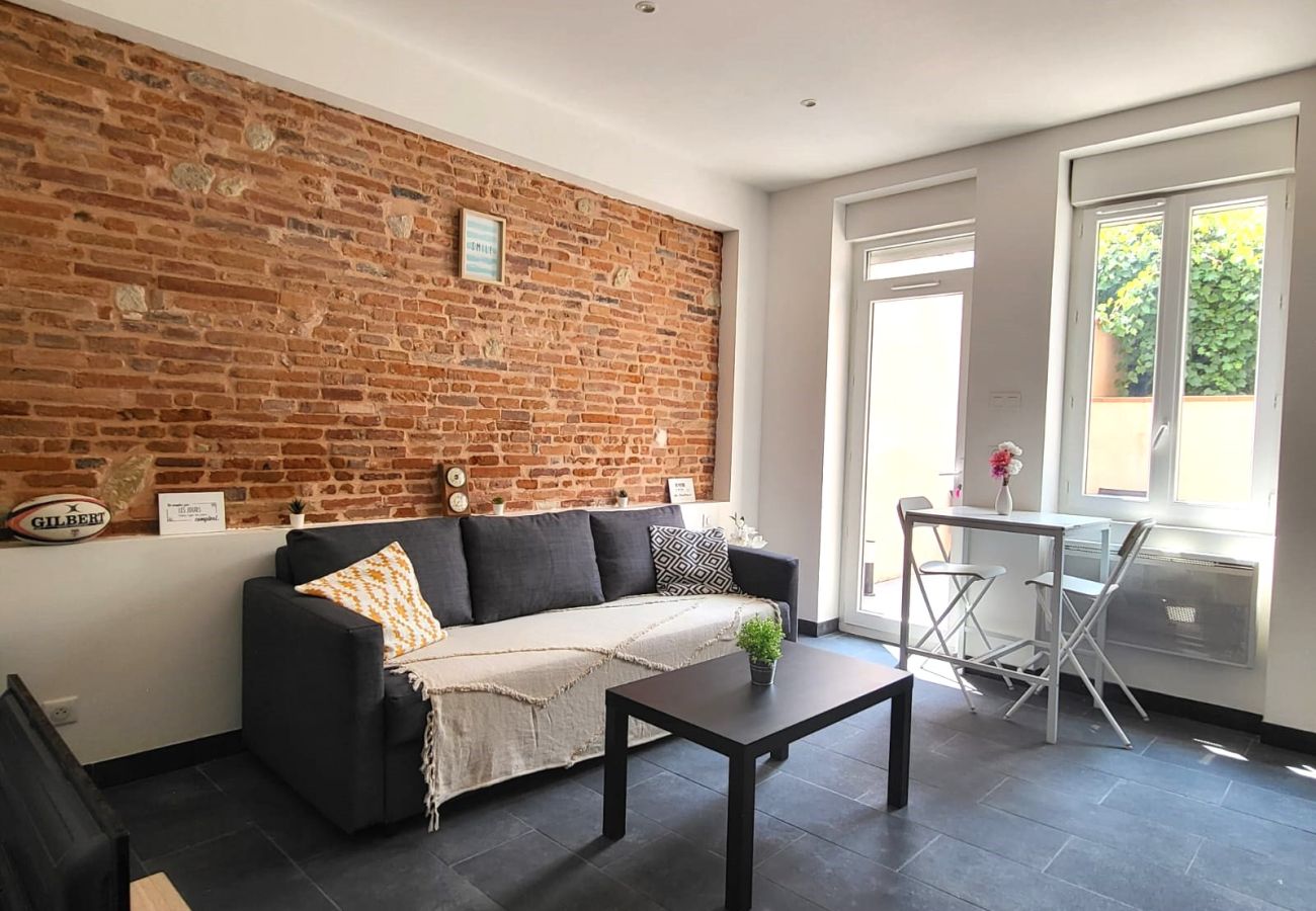 Studio in Toulouse - PROVIDENCE · Terrasse privée - Proche Gare SNCF