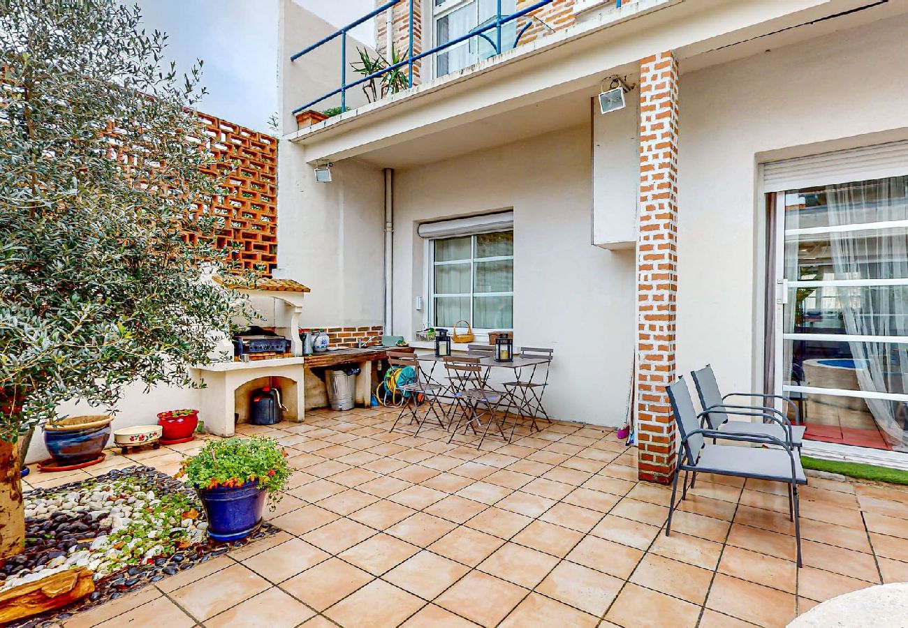 Townhouse in Toulouse - ST AGNE· 3 min du métro/bus - Patio - bassin