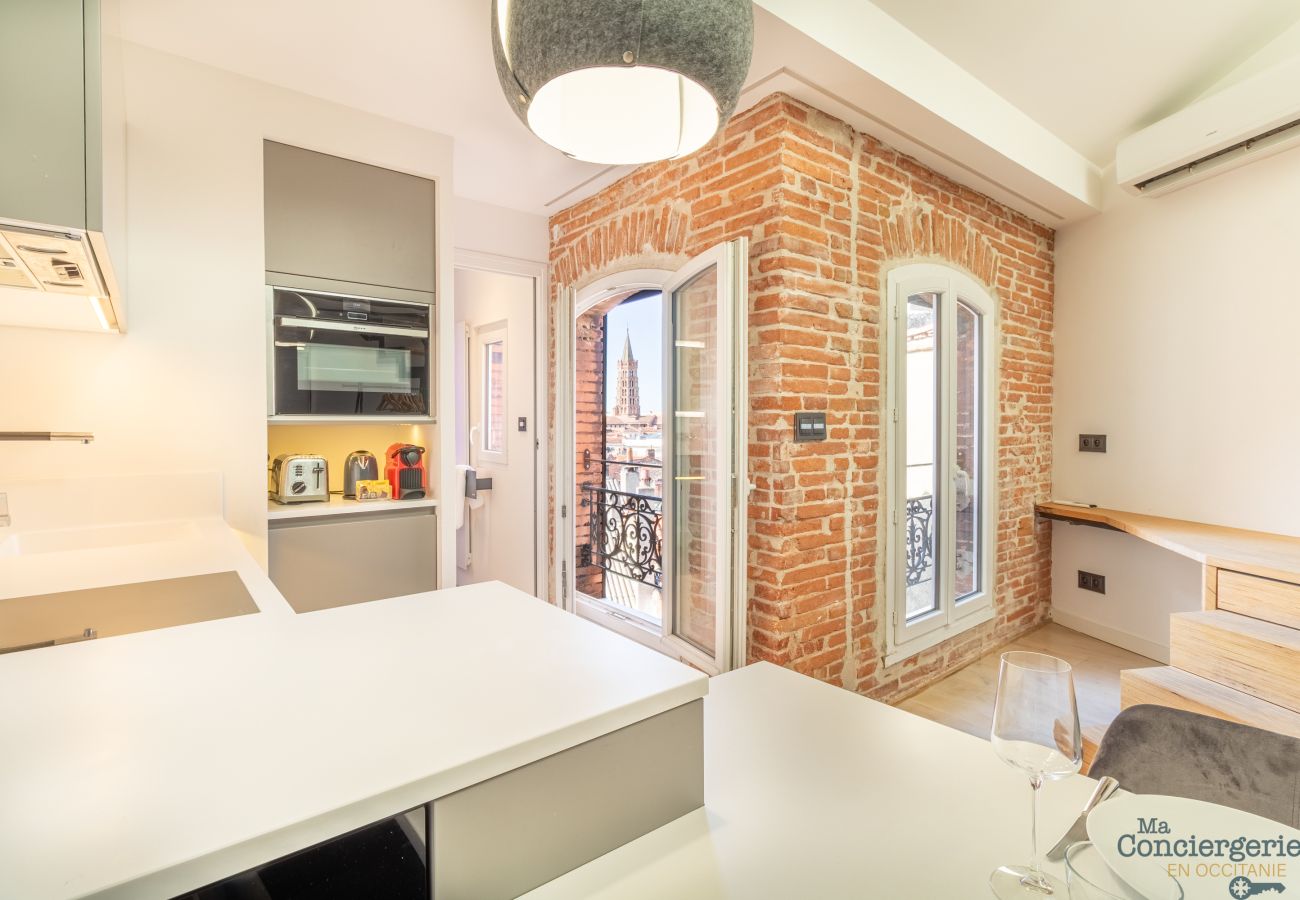 Studio in Toulouse - LORRAINE - Vue St-Sernin - Hypercentre - Capitole