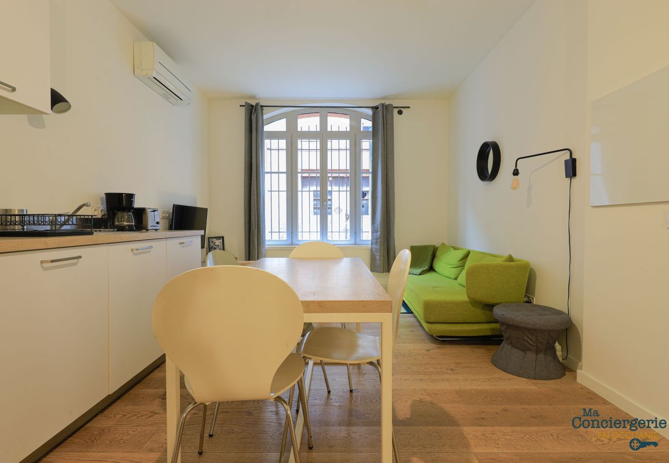 Apartment in Toulouse - DV2 SOUPLEX - Métro - Gare Hypercentre ville