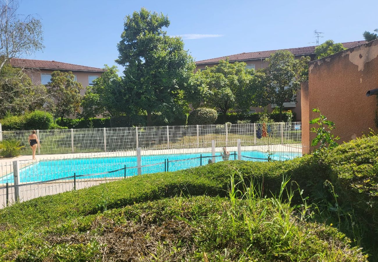 Appartement à Toulouse - MOUNDI · Piscine-parking-balcon. Proche Hippodrome