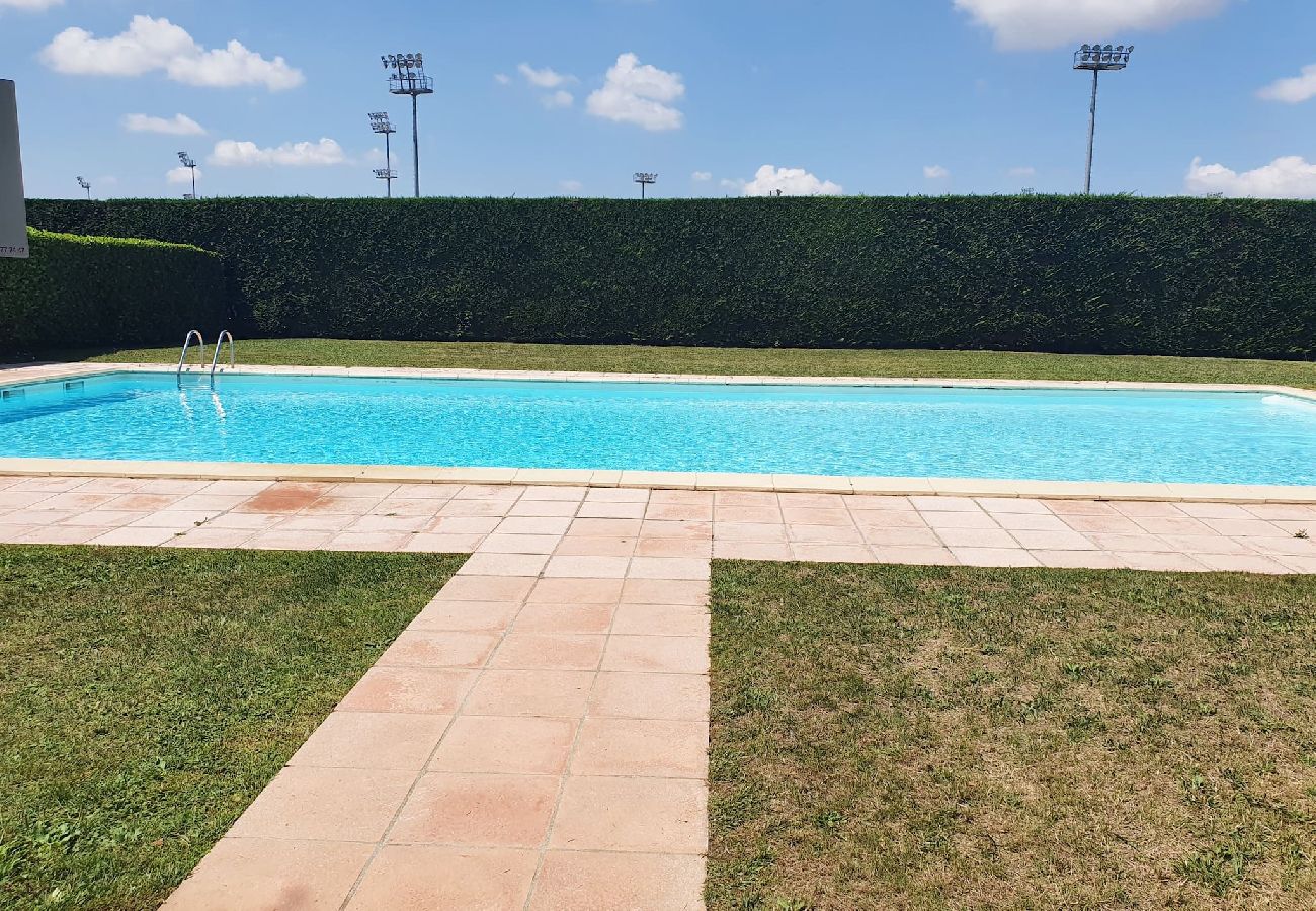 Appartement à Toulouse - HIPPODROME · Piscine - Parking Free -  Métro