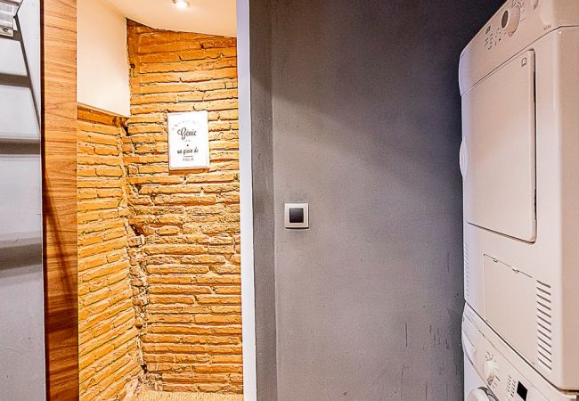 Appartement à Toulouse - FILATIERS 10 - Hypercentre Carmes - Métro 1min